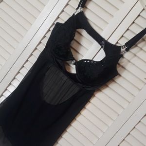NWOT oh la la Cheri lingerie